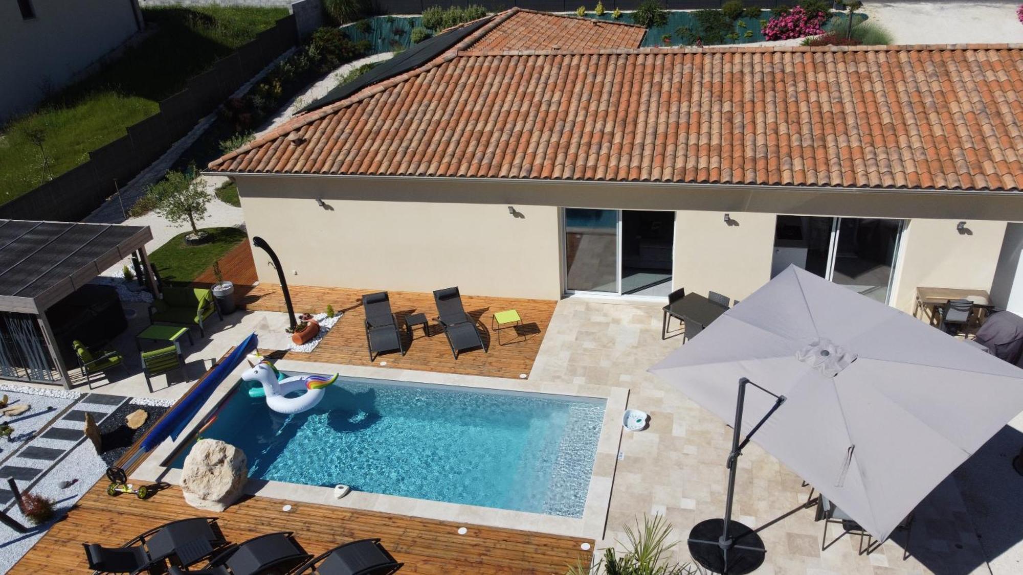 Notre Bastide Maison et table d'hôtes sur réservation, PISCINE et JACUZZI Marcillac-Saint-Quentin Exterior foto